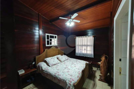 Chácara à venda com 3 quartos, sendo 1 suíte,  em Lago Azul, Araçoiaba da Serra, SP