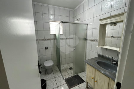 Casa à venda com 3 quartos, sendo 2 suítes, em Vila Regina, Itapetininga, SP