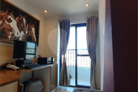 Apartamento à venda com 3 quartos, sendo 1 suíte,  em Boa Vista, São Caetano do Sul, SP