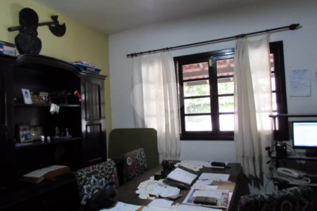 Casa Térrea à venda ou para alugar com 5 quartos, sendo 2 suítes, em Vila Horizonte, Mogi das Cruzes, SP