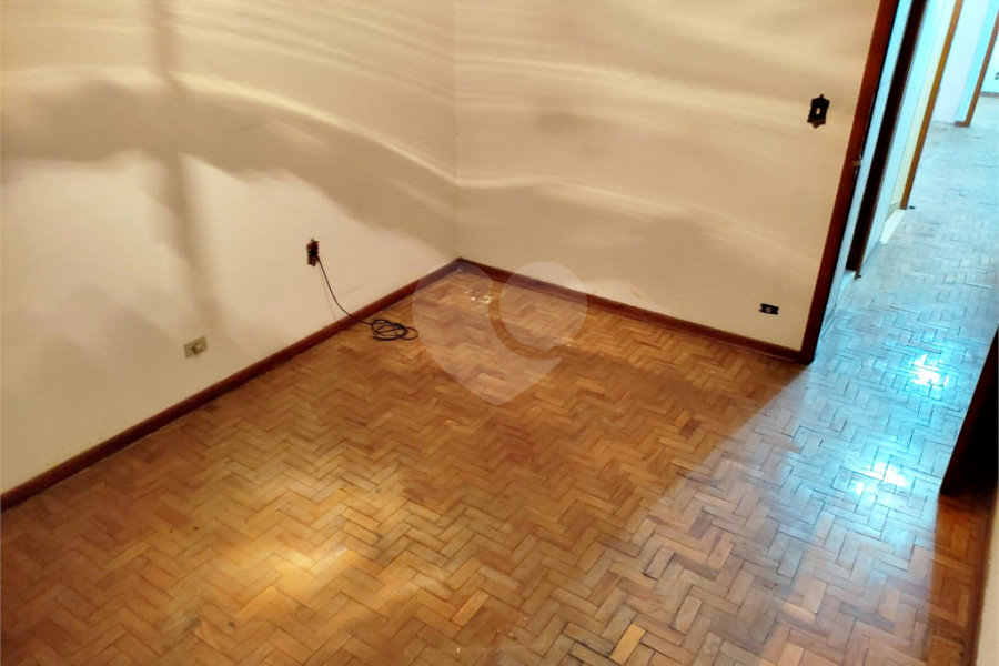 Sobrado à venda com 2 quartos em Santana, São Paulo, SP