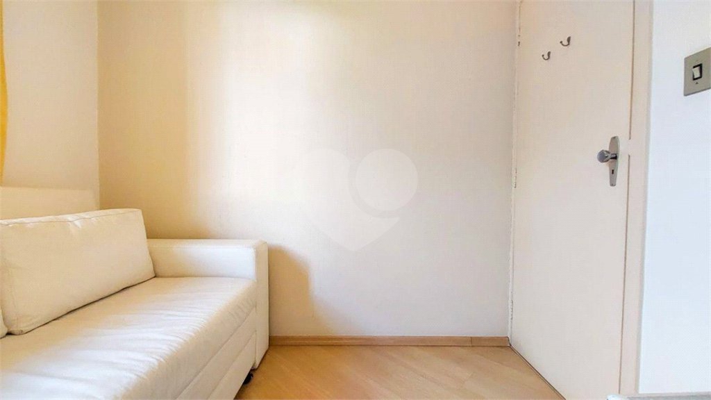 Casa à venda com 3 quartos, sendo 1 suíte,  em Vila Paulista, São Paulo, SP
