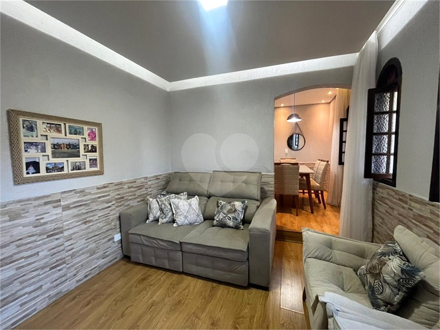 Casa com piscina disponivel para venda com 250m² - Jardim Paris / SP