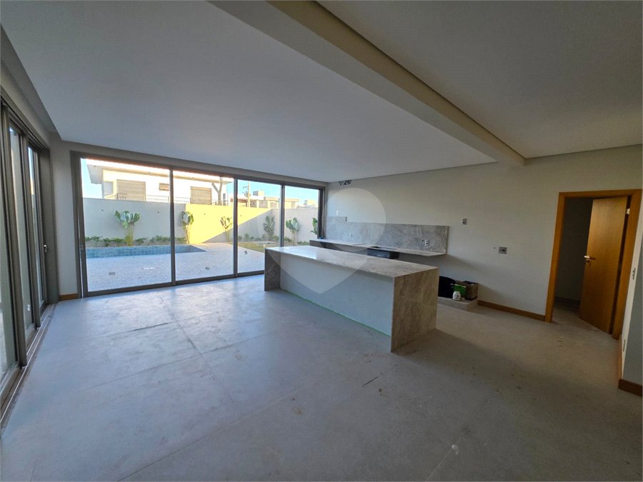 Casa sobrado 3 suítes com piscina Parque Faber IV