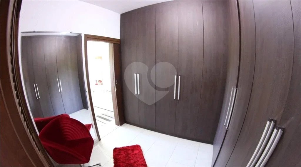 Casa à venda com 4 quartos, sendo 3 suítes, no condomínio Parque dos Manacas, Jundiaí - SP