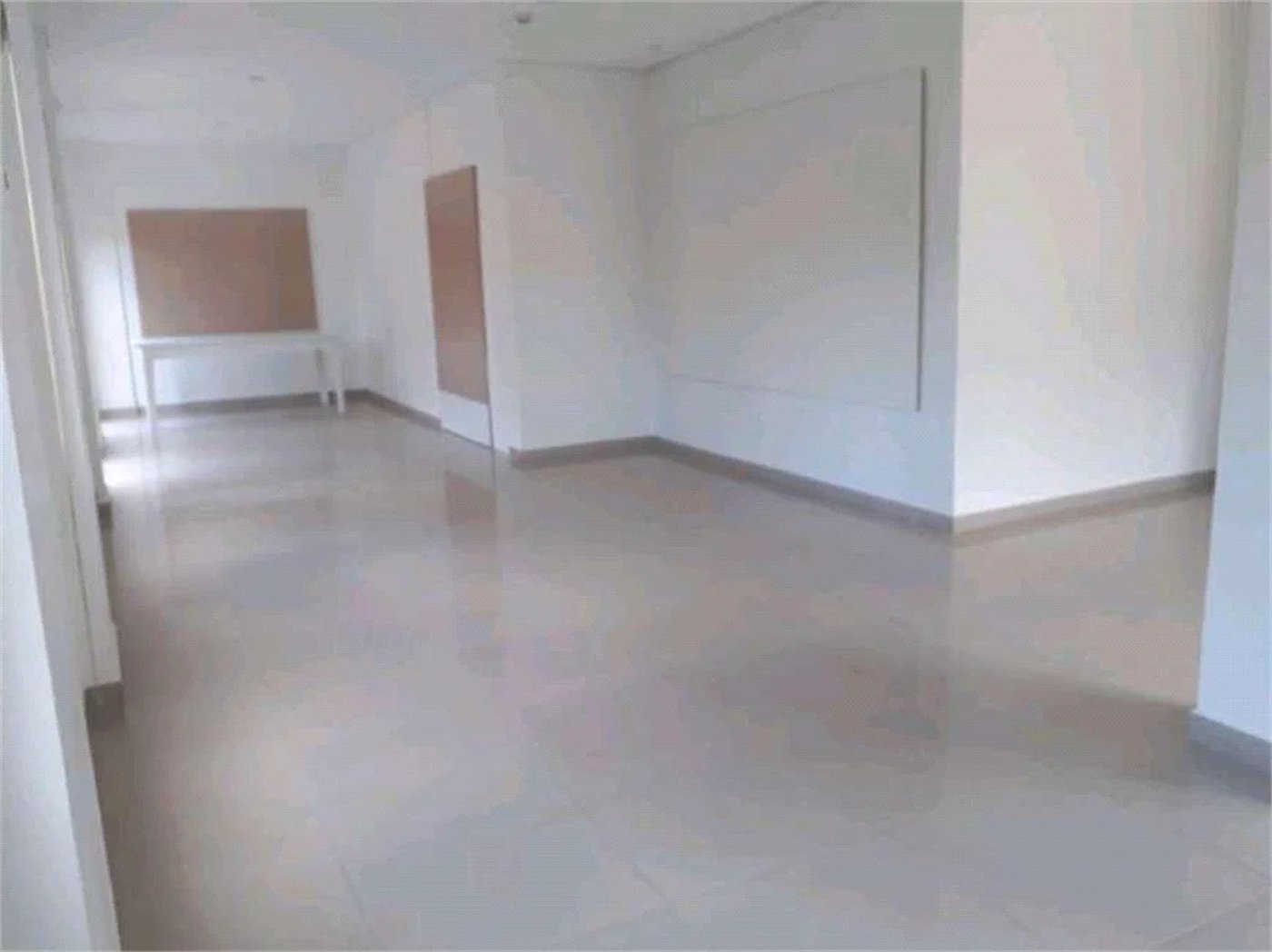 Apartamento à venda com 3 quartos, sendo 1 suíte, em Parque Reboucas, São Paulo, SP