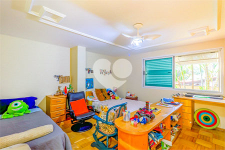 Casa de Vila à venda com 4 quartos, sendo 2 suítes,  em Butantã, São Paulo, SP