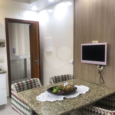 Casa à venda com 4 quartos, sendo 2 suítes,  no condomínio Conjunto Residencial Green Village I, Mogi das Cruzes - SP