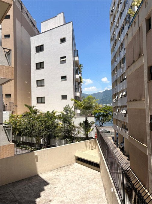 Apartamento à venda com 3 quartos, sendo 1 suíte,  em Lagoa, Rio de Janeiro, RJ