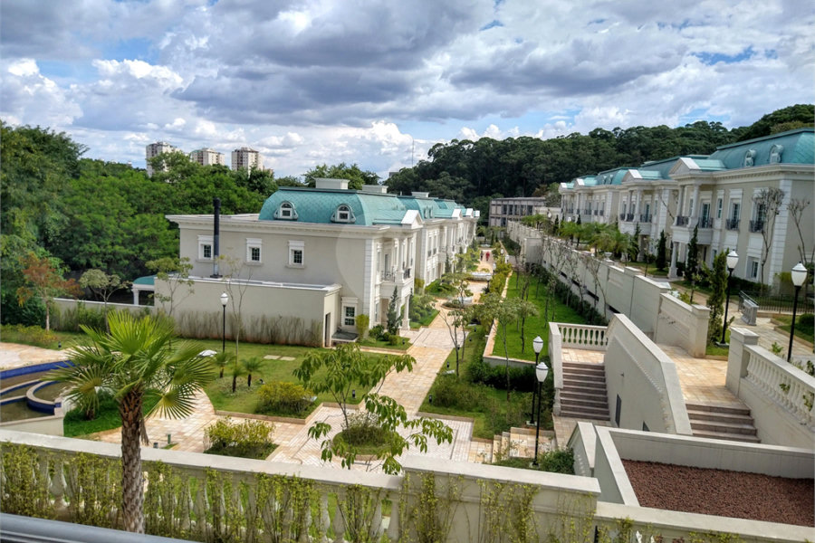 Casa à venda com 5 suítes no condomínio Maison Du Parc, São Paulo - SP