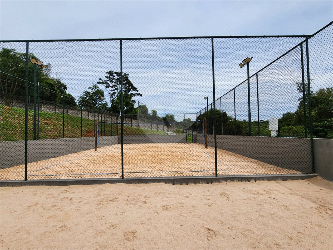 Terreno à venda no condomínio Santa Isabel I, Louveira - SP