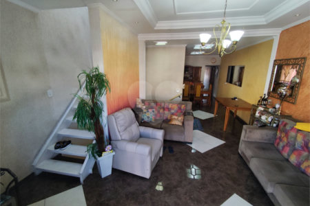 Cobertura à venda com 3 quartos, sendo 1 suíte,  em Vila Camilópolis, Santo André, SP