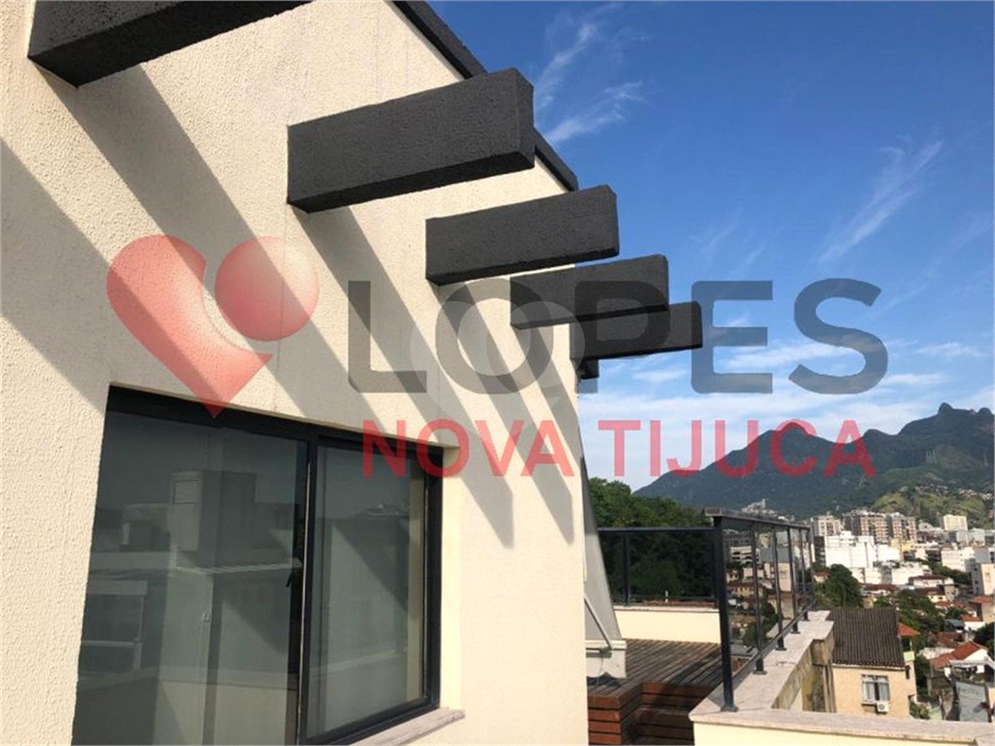 Cobertura à venda com 3 quartos, sendo 2 suítes, em Tijuca, Rio de Janeiro, RJ