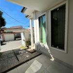 Casa à venda com 3 quartos, sendo 2 suítes, no condomínio Laura Serra, Rio de Janeiro - RJ