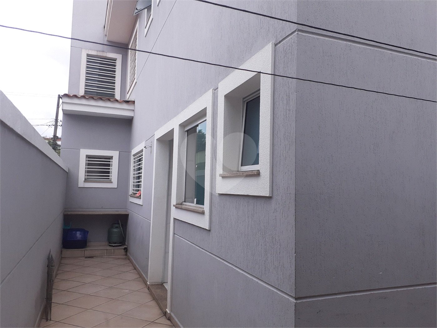 Sobrado à venda com 3 suítes em Vila Vitório Mazzei, São Paulo, SP