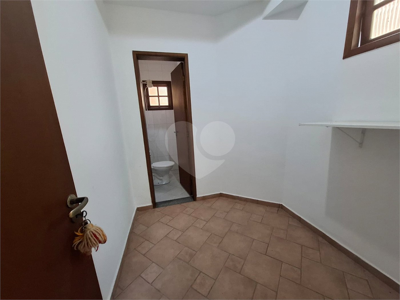 Casa para alugar com 4 quartos, sendo 2 suítes, no condomínio Palm Garden, São Paulo - SP