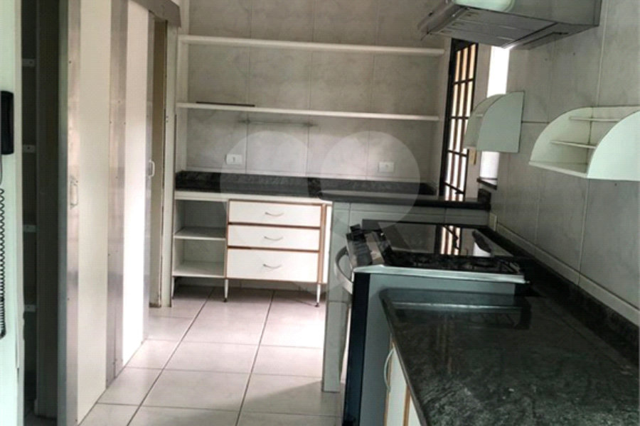 Casa à venda com 5 suítes no condomínio Alpes da Cantareira, Mairiporã - SP