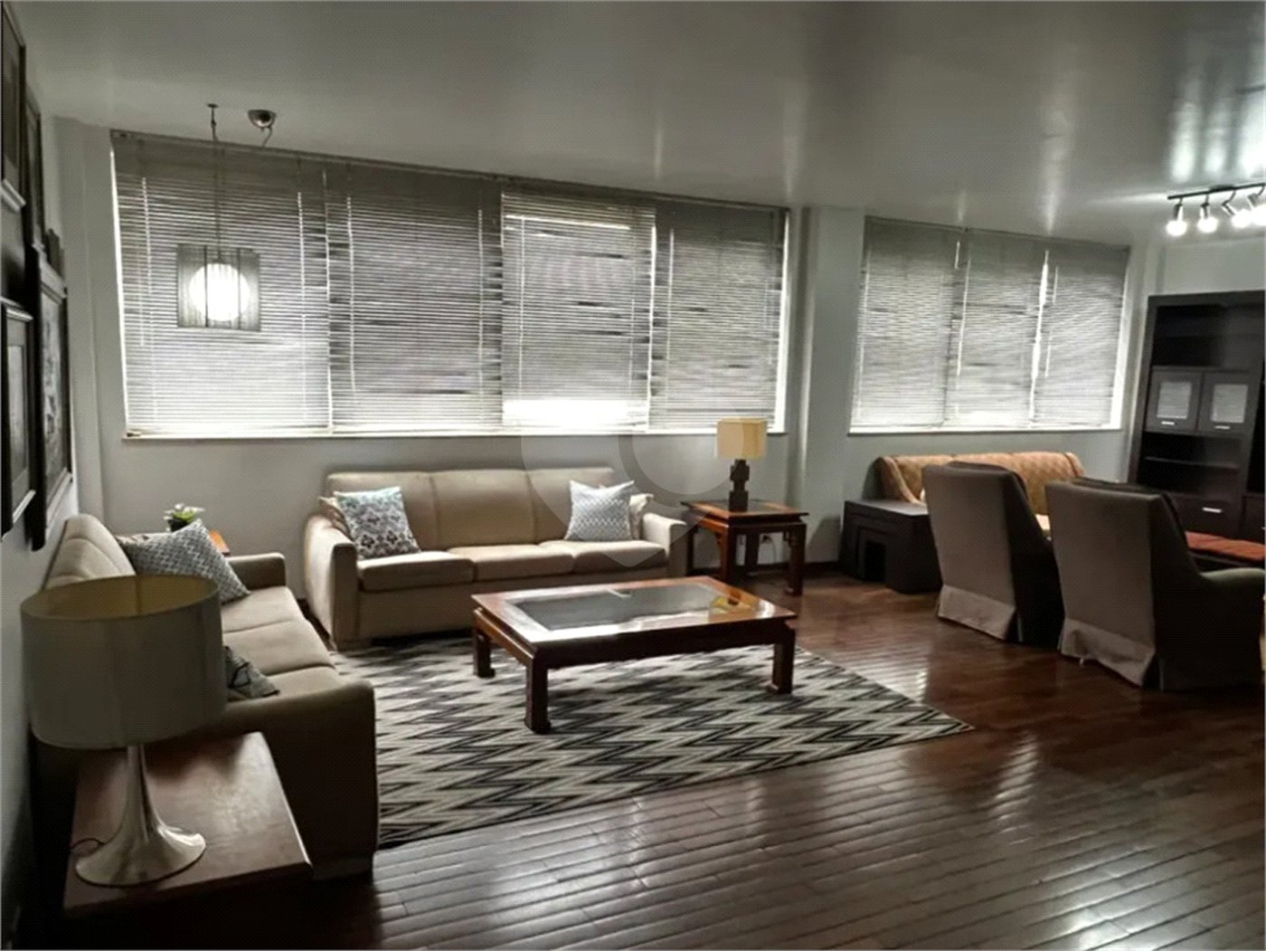 Apartamento à venda ou para alugar com 3 quartos, sendo 1 suíte, em Jardim Paulista, São Paulo, SP