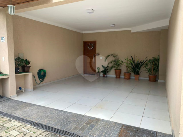 Casa à venda com 3 quartos, sendo 2 suítes,  no condomínio Palmas do Tremembé, São Paulo - SP