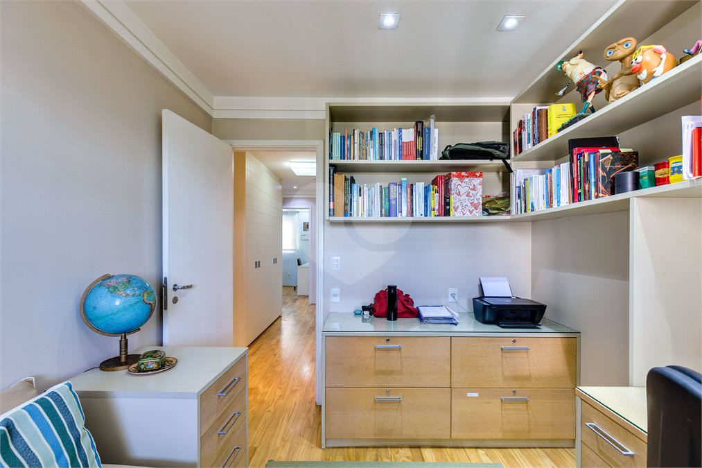 Apartamento à venda com 3 suítes em Alto da Boa Vista, São Paulo, SP