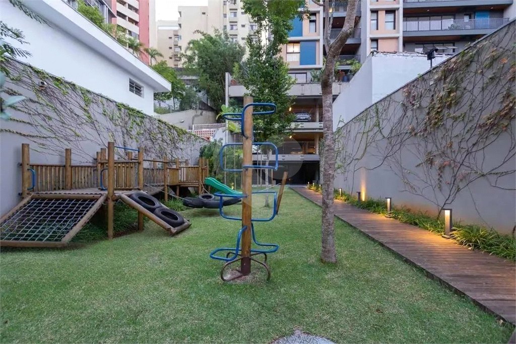 Apartamento à venda com 2 suítes em Vila Ipojuca, São Paulo, SP