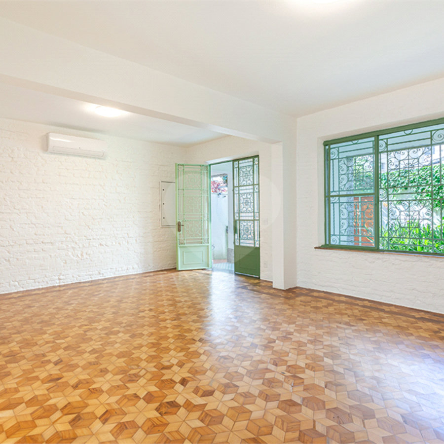 Casa de Vila à venda com 4 quartos, sendo 2 suítes, em Perdizes, São Paulo, SP