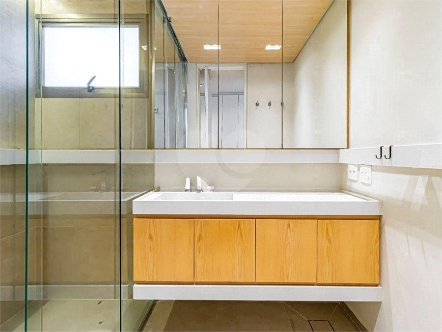 Casa à venda ou para alugar com 2 suítes no condomínio Praça Gabriel, São Paulo - SP