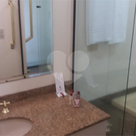 Flat à venda com 1 suíte em Santana, São Paulo, SP