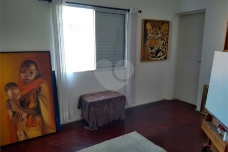 Sobrado à venda com 4 quartos, sendo 1 suíte, em Indianópolis, São Paulo, SP
