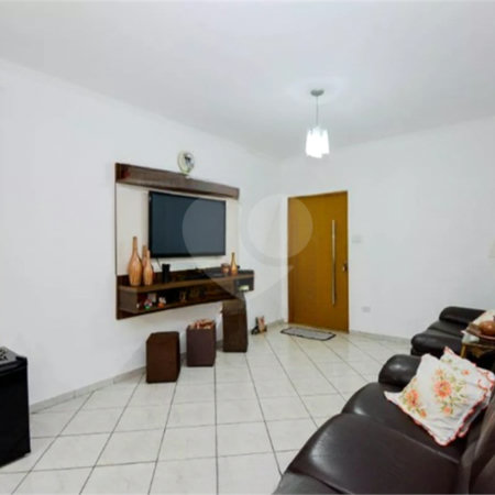 Casa à venda com 3 quartos, sendo 1 suíte,  em Jardim Aida, Guarulhos, SP