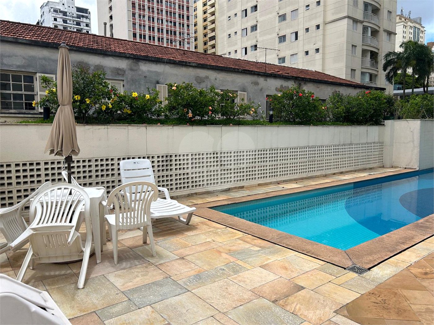 Apartamento para alugar com 3 quartos, sendo 1 suíte, em Pinheiros, São Paulo, SP