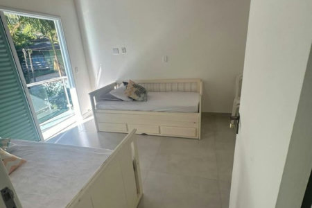 Sobrado com 3 dormitórios à venda, 269 m² por R$ 1.280.000,00 - Sertão do Camburi - São Sebastião/SP