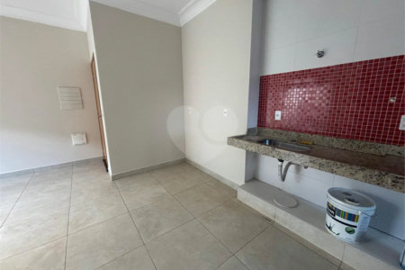 Apartamento à venda com 3 quartos, sendo 1 suíte, em Jardim Anhangüera, Ribeirão Preto, SP