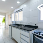 Apartamento à venda com 3 suítes em Campo Belo, São Paulo, SP