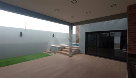 Casa à venda com 3 quartos, sendo 1 suíte, em Portal dos Pinheiros Ii, Itapetininga, SP