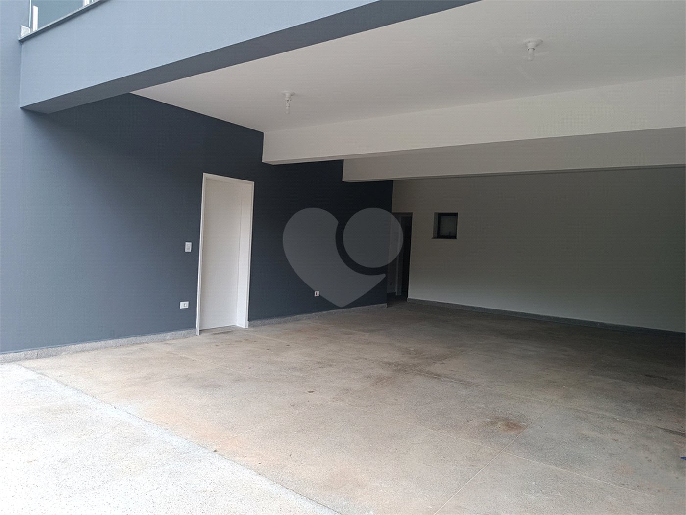 Casa à venda com 3 suítes no condomínio Altos de São Roque, São Roque - SP