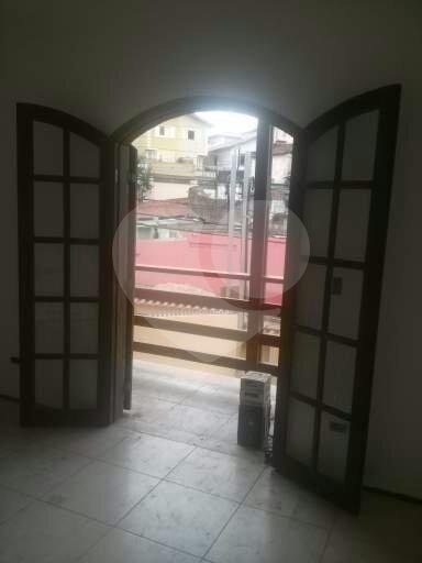 Sobrado à venda com 3 quartos, sendo 2 suítes, em Jardim Monte Kemel, São Paulo, SP