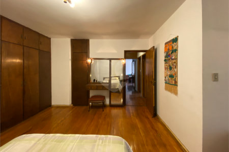 Apartamento à venda com 3 quartos, sendo 1 suíte, em Santa Cecília, São Paulo, SP