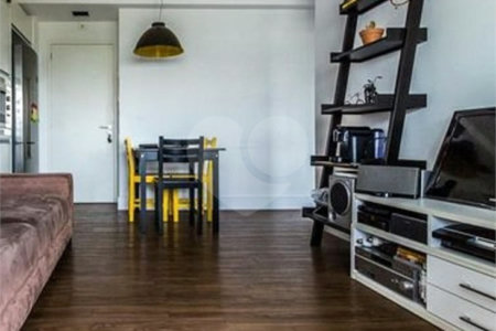 Apartamento à venda com 2 quartos, sendo 1 suíte, em Parque Industrial Tomas Edson, São Paulo, SP