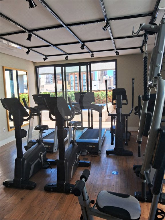 Apartamento à venda ou para alugar com 1 suíte em Pinheiros, São Paulo, SP