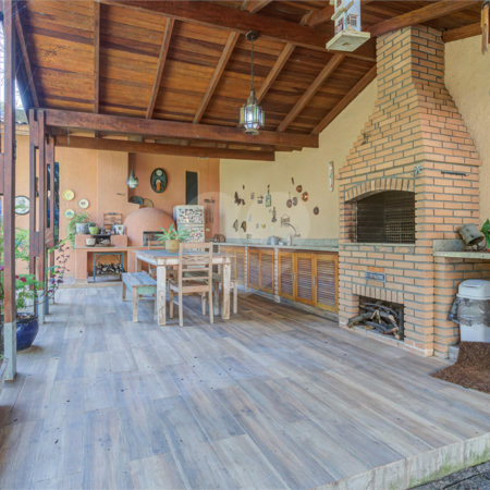 Casa à venda com 3 suítes em Chácara Monte Alegre, São Paulo, SP