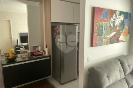 Apartamento à venda com 2 quartos em Aclimação, São Paulo, SP