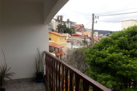 Sobrado à venda com 3 quartos, sendo 1 suíte, em Jardim Flórida, São Roque, SP