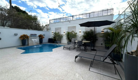 Casa à venda com 3 suítes no condomínio Palm Hill North, São Paulo - SP