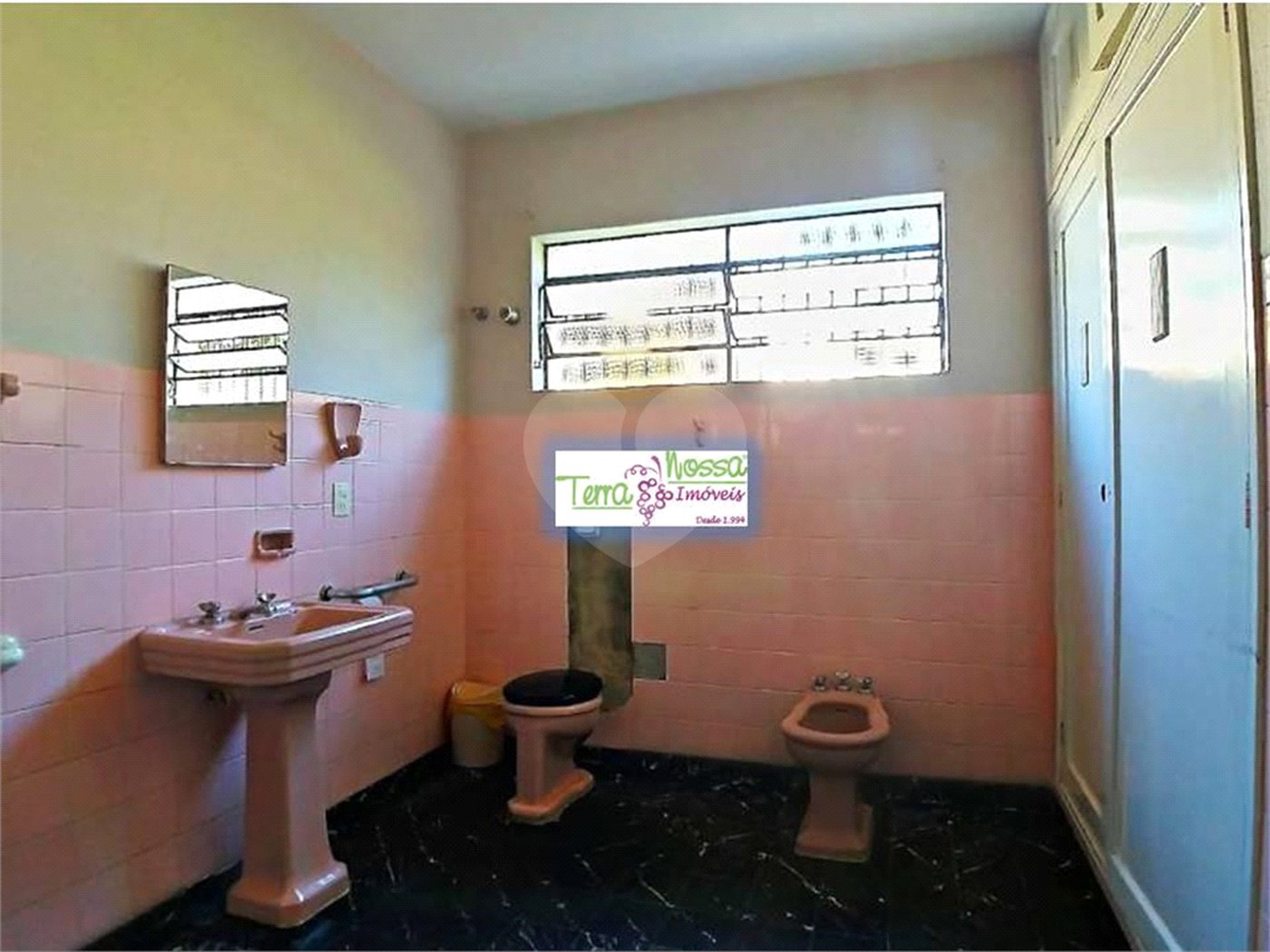 Casa à venda com 5 quartos no Centro, Vinhedo, SP