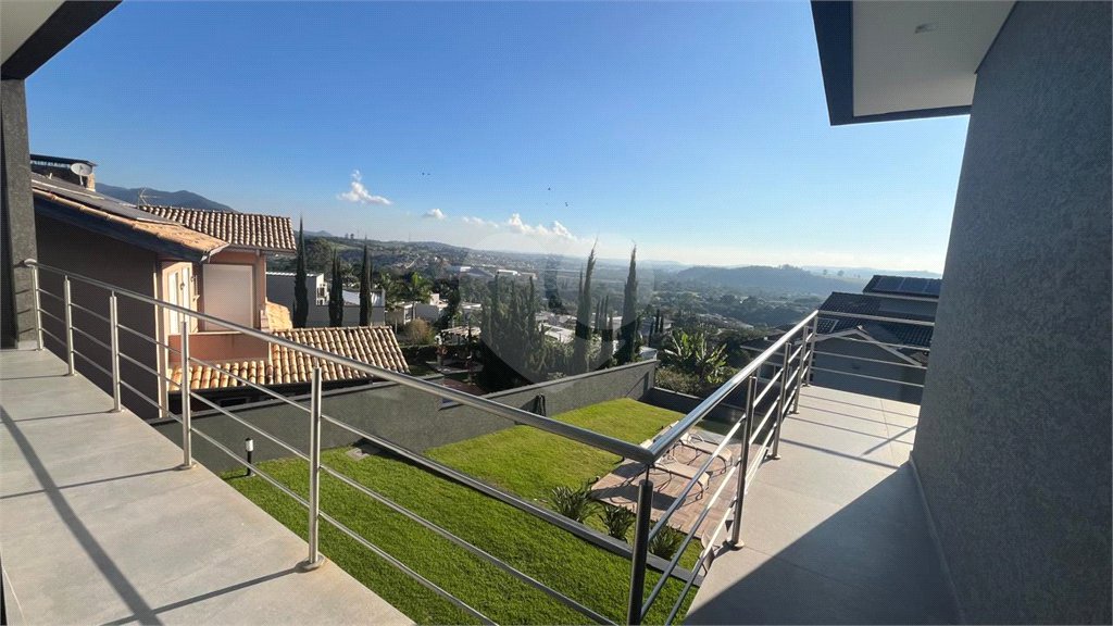 Casa à venda com 4 suítes no condomínio Porto Atibaia, Atibaia - SP