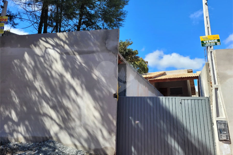 Casa à venda com 3 quartos, sendo 1 suíte, no condomínio Vale dos Gansos, Mairiporã - SP