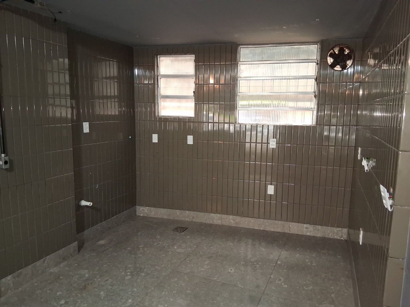 Loja para alugar, 75 m² por R$ 5.786,57/mês - Boqueirão - Santos/SP