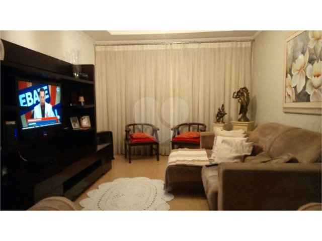 Casa à venda com 3 quartos, sendo 1 suíte, em Morumbi, São Paulo, SP