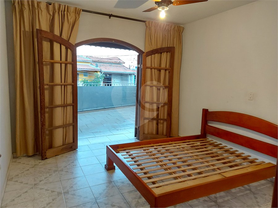 Sobrado à venda com 3 quartos em Jardim City, Guarulhos, SP